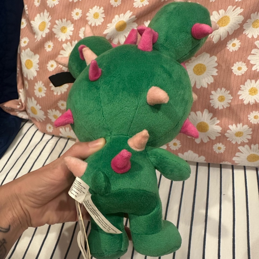 2014 Tokidoki x Hello Kitty Sandy Cactus - Picture 14 of 17